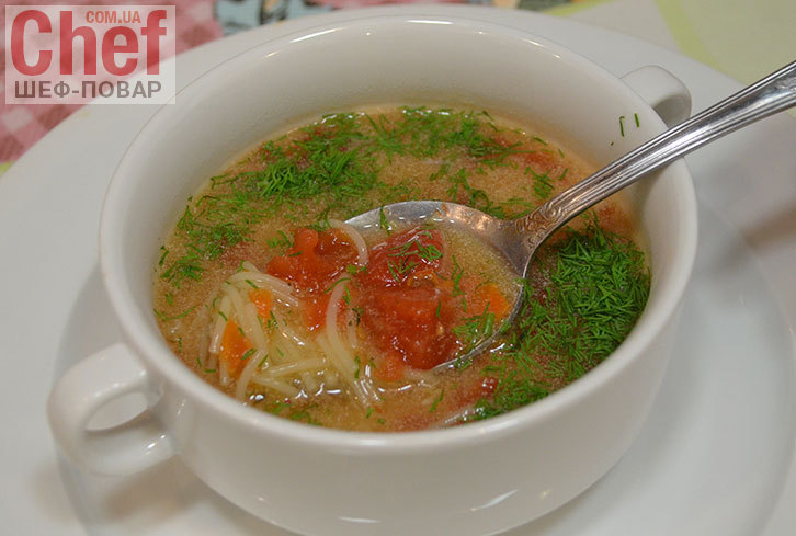 Томатный суп с лапшой