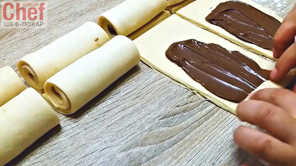 Мягкие булочки с шоколадом