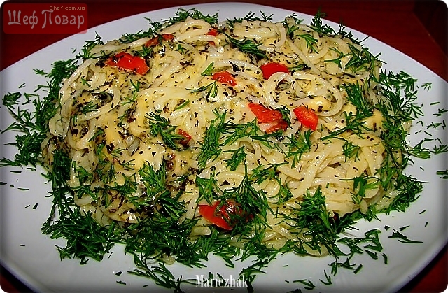 Spaghetti con aglio, olio e peperoncino - Спагетти с чесноком, оливковым маслом и перцем