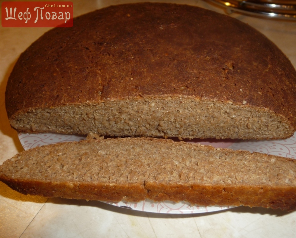 Черный хлеб простой рецепт. Хлеб ржаной в духовке. Домашний ржаной хлеб в духовке. Черный хлеб в духовке. Хлеб из ржаной муки в духовке.