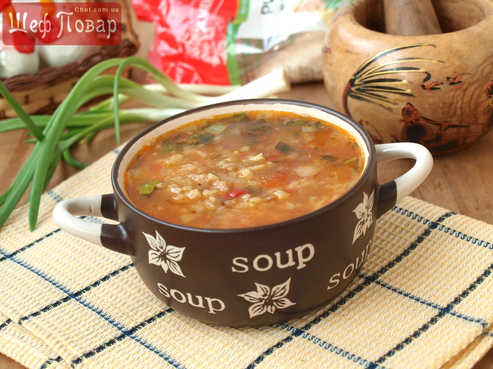 Рисовый суп с чечевицей и томатами
