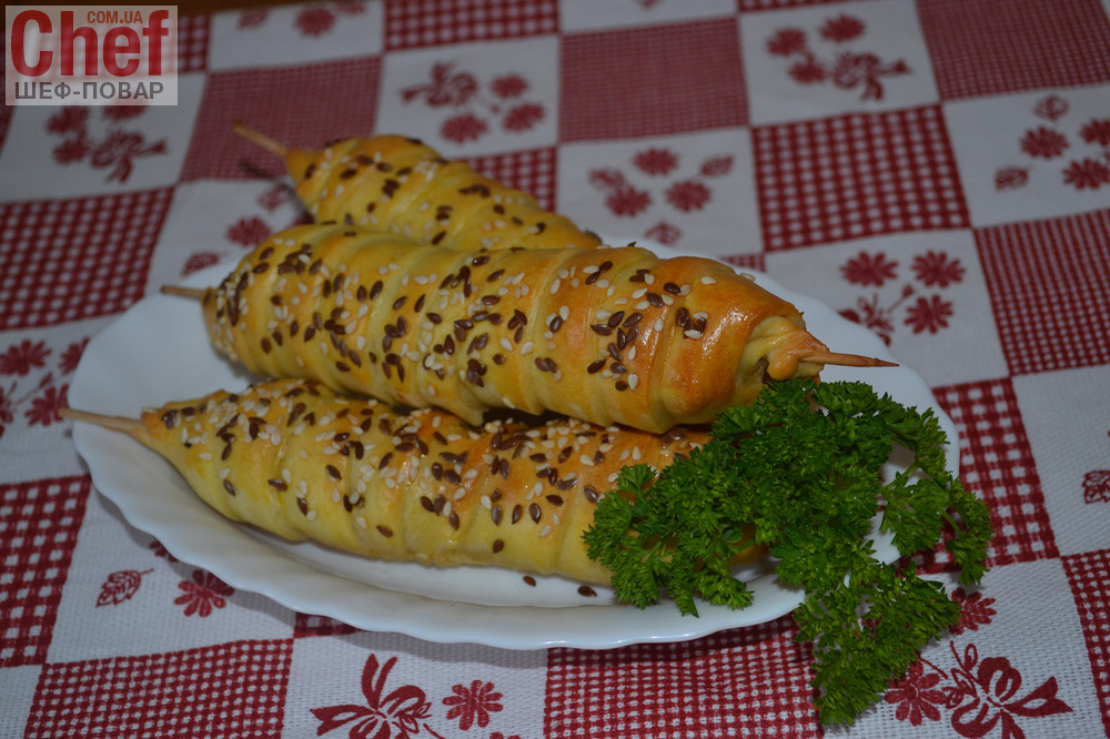 Шашлычки в тесте с сыром и грибами