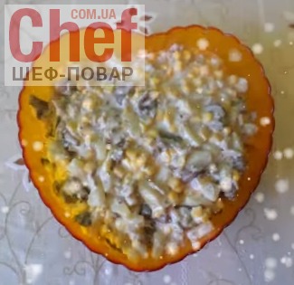 Салат из курицы и ананаса