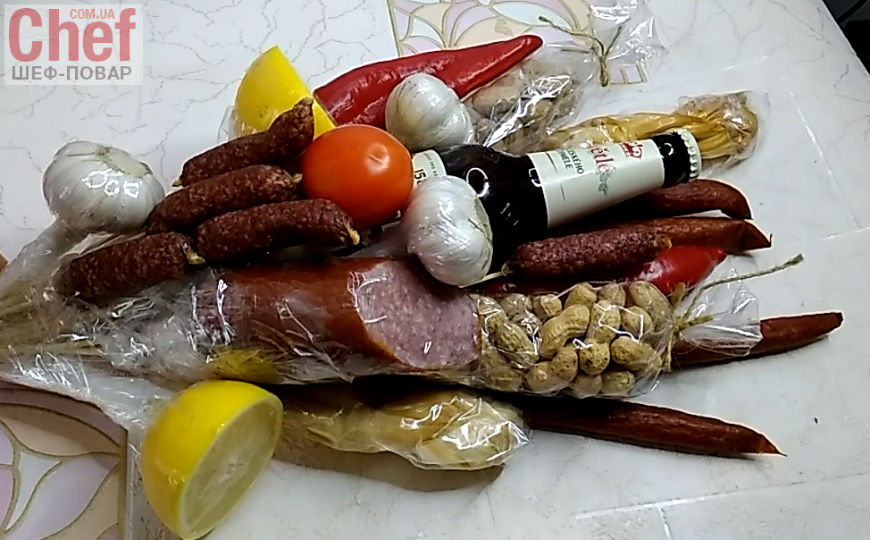 Мужской букет из колбасы на праздник