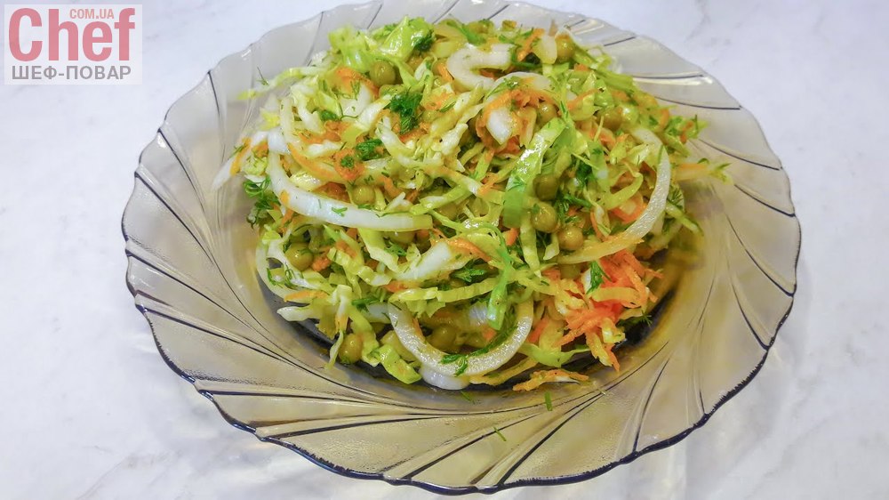 Витаминный салат из свежей капусты
