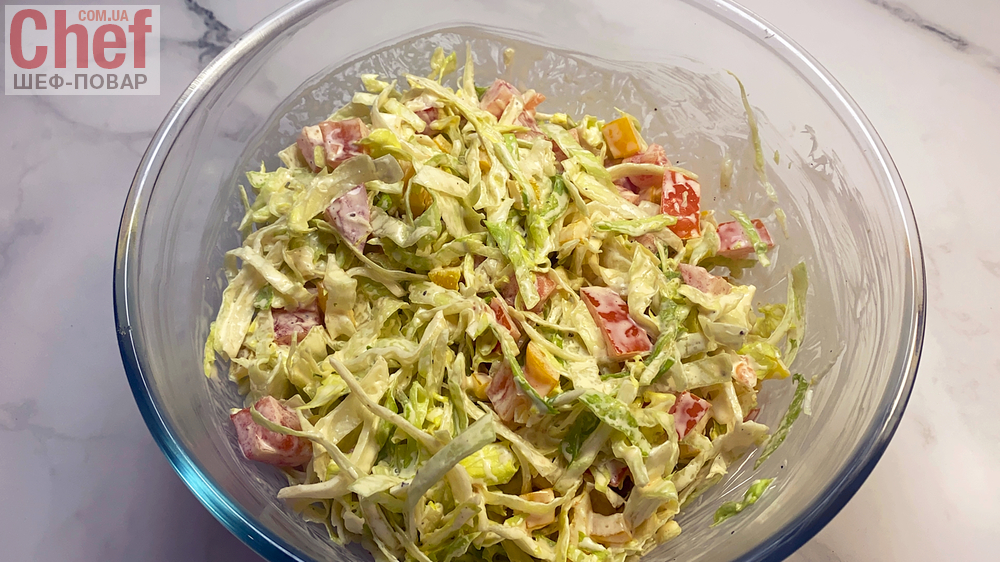 Здоровый и вкусный вегетарианский салат Цезарь в домашних условиях